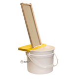 Combcapper - Bucket Uncapping Tray