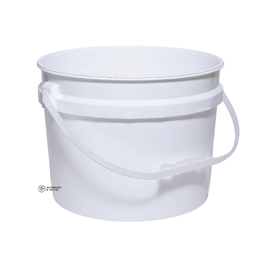 2.5 Gallon White Pail