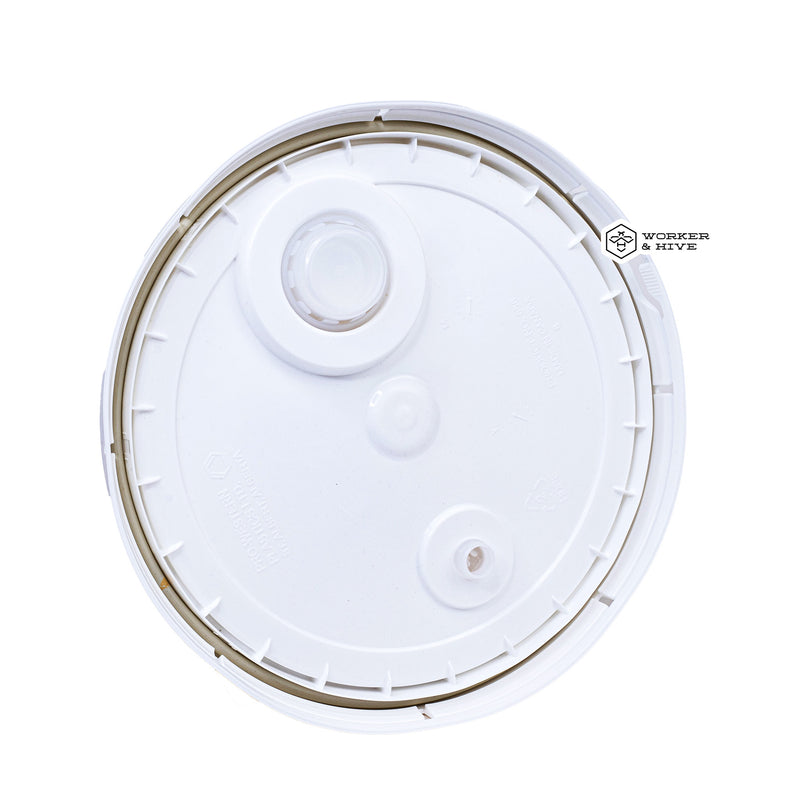 Lid for 2.5 gallon and 20L Pails