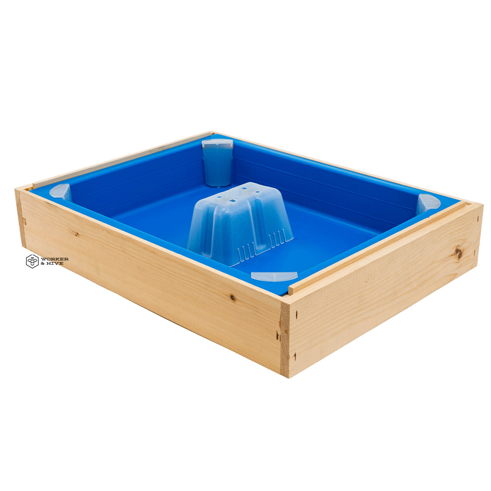 Ceracell Hive Top Feeder with Wood Rim / HiveIQ Compatable Only