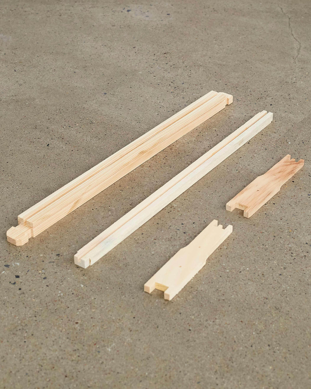 6 1/4" (Medium) Wood Frames - Wedge Top / Groove Bottom Bars