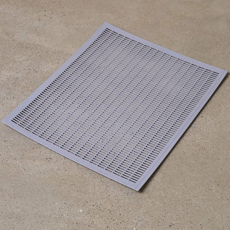 10 Frame Plastic Queen Excluder