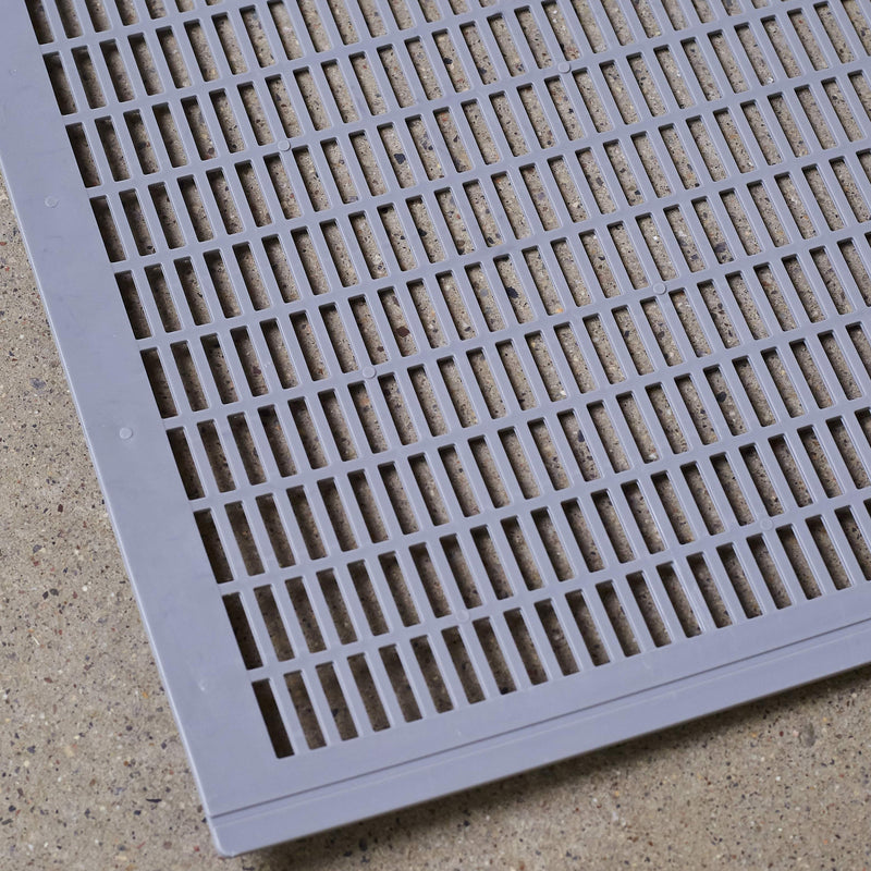 10 Frame Plastic Queen Excluder